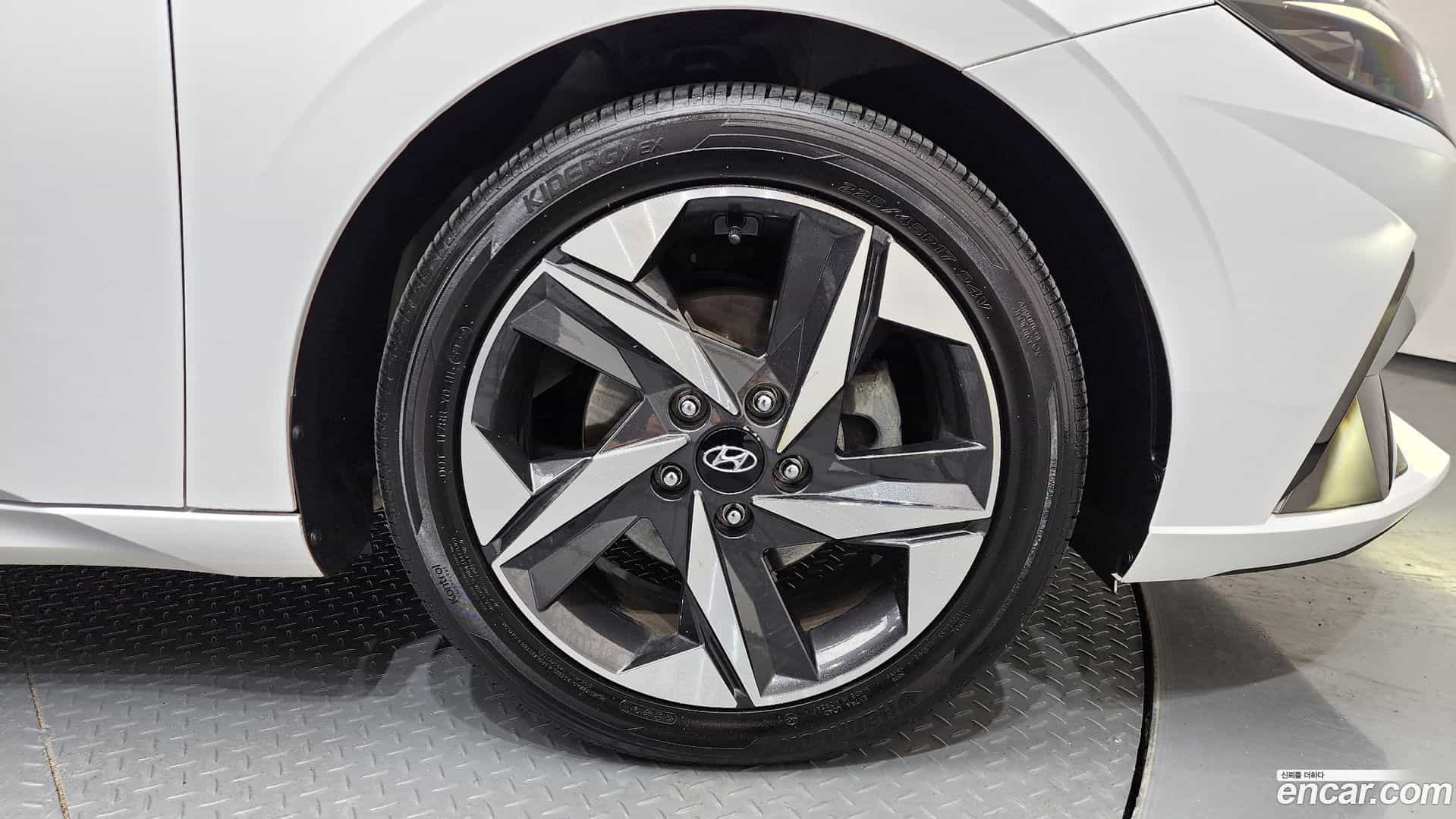 AVANTE Hyundai 2020.8-OUTER-031