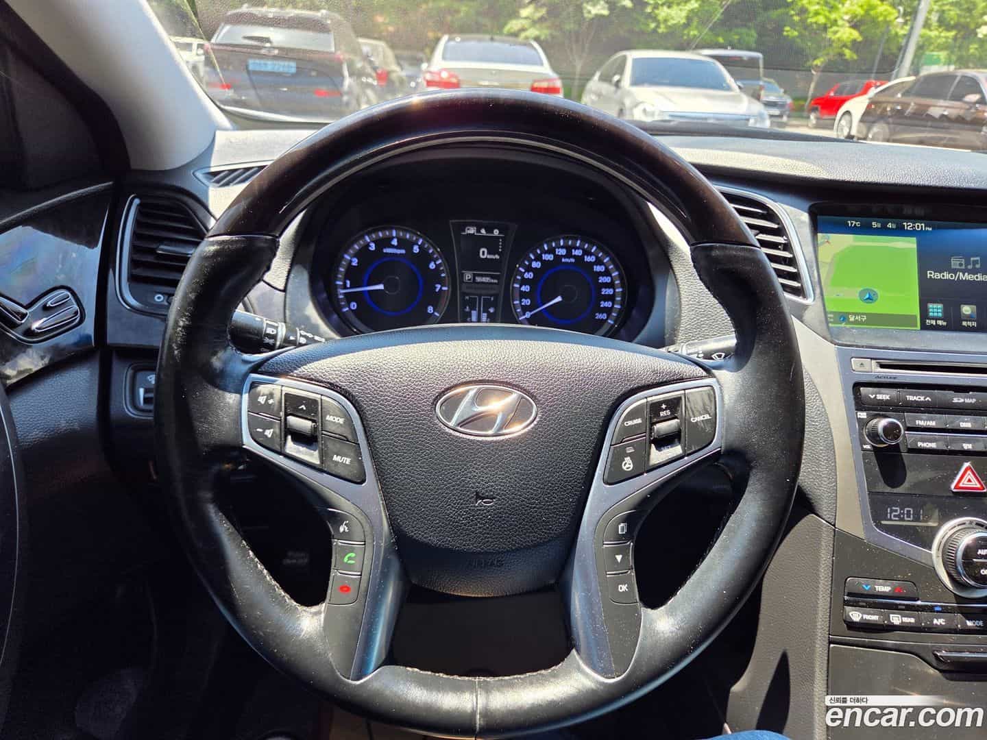 Grandeur Hyundai 2015.0-INNER-008