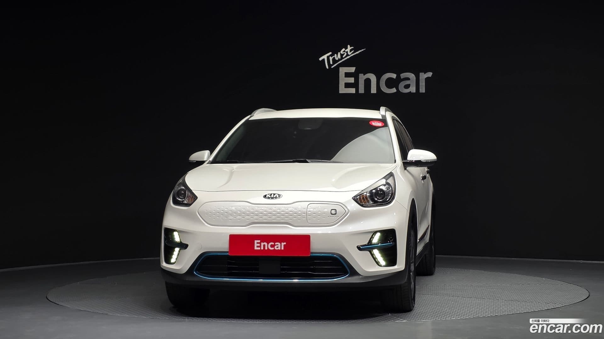 Main__Slider__Photo:Niro Kia 2019.5-2