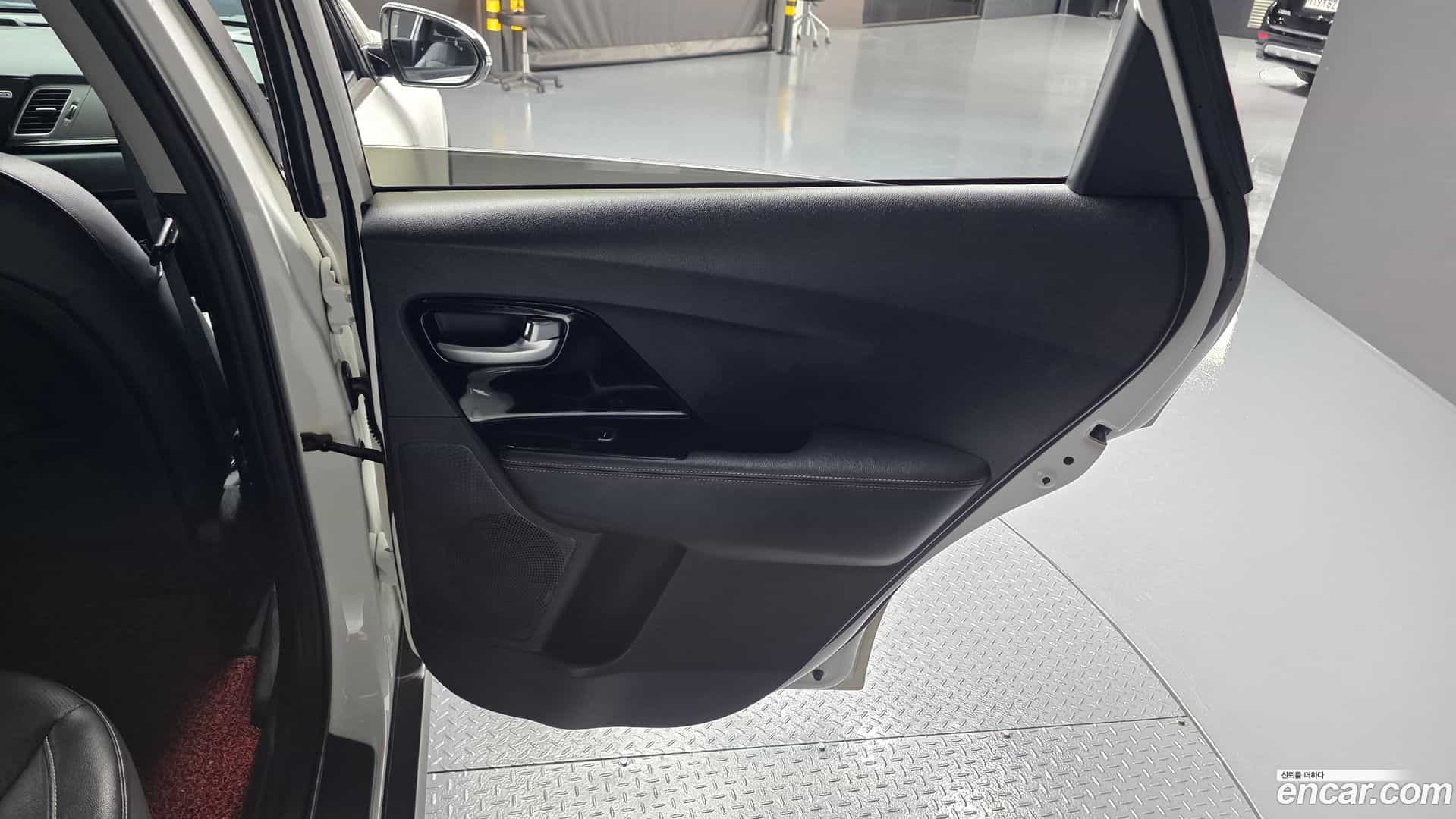 Niro Kia 2019.5-INNER-035