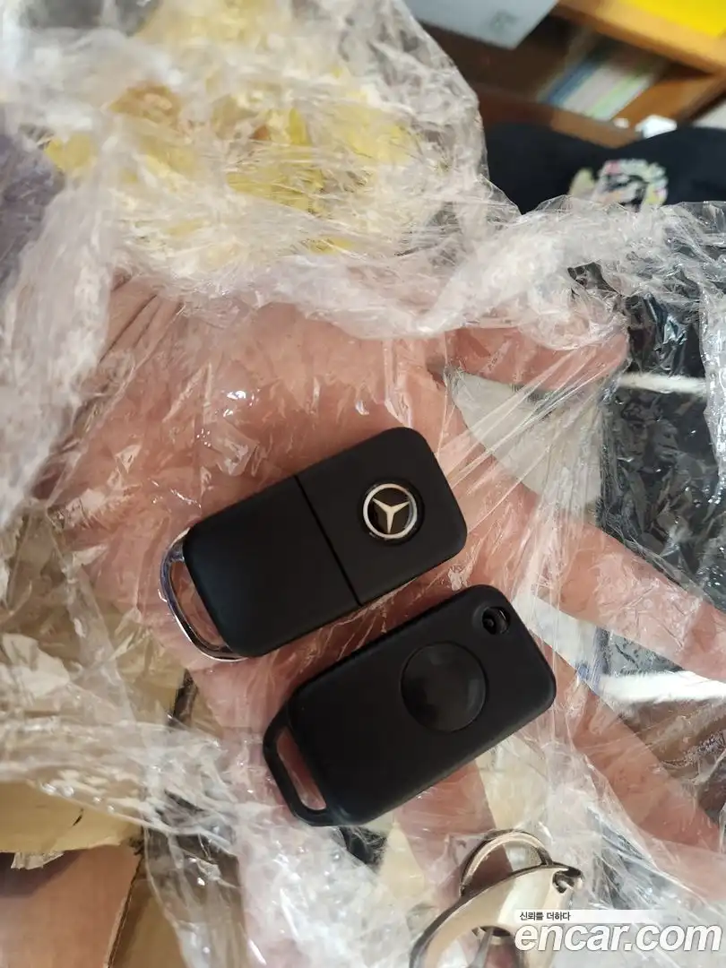 S-Class Mercedes-Benz 1995.11-OUTER-004
