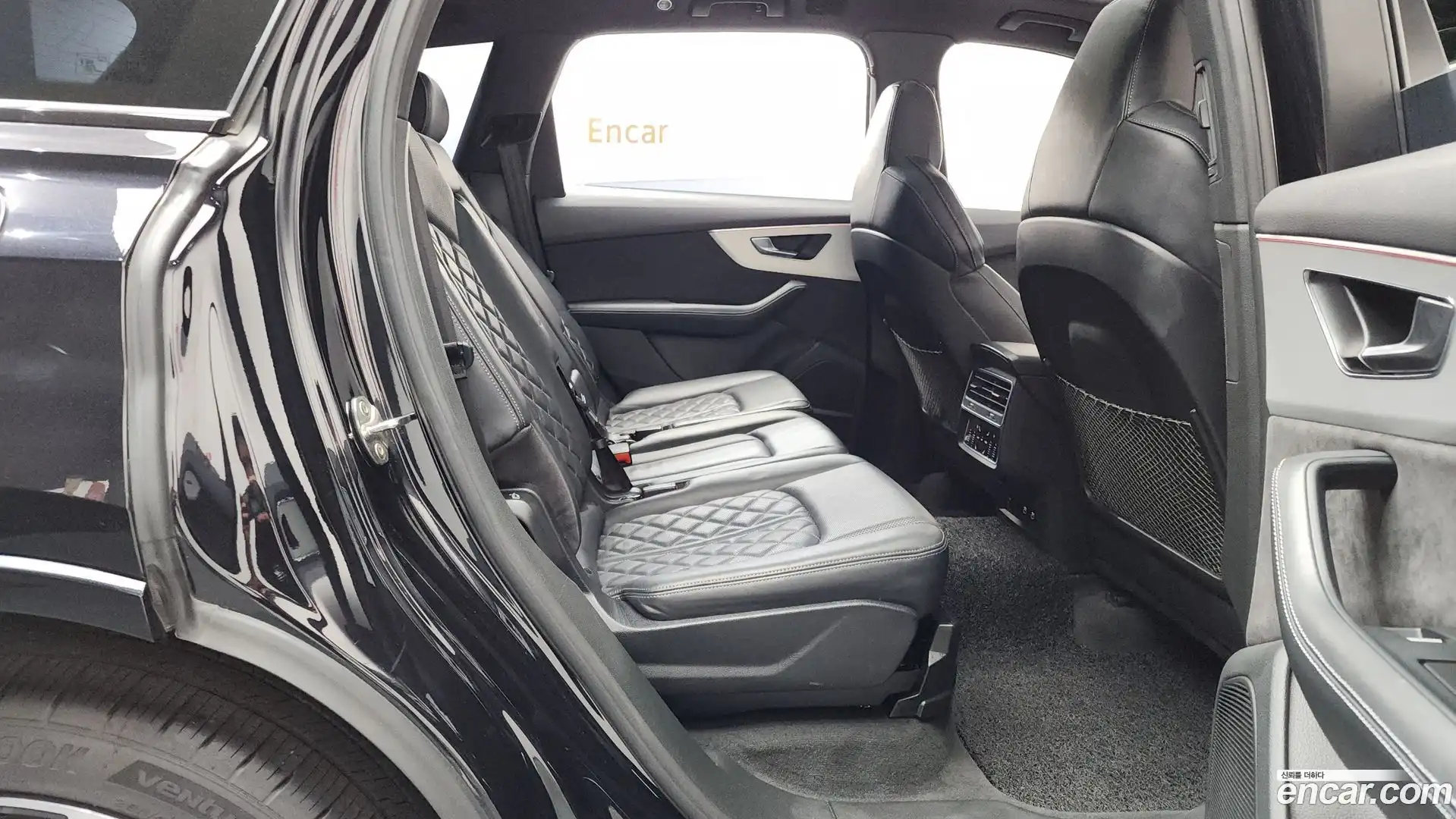 Q7 Audi 2021.1-OPTION-015