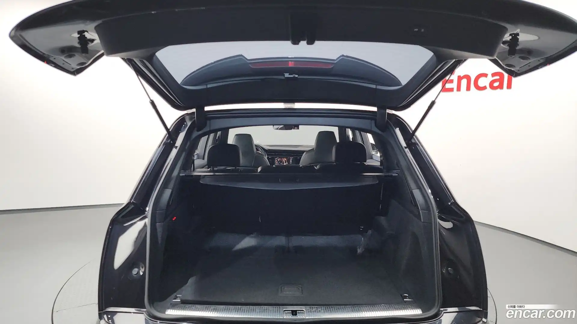 Q7 Audi 2021.1-OPTION-023