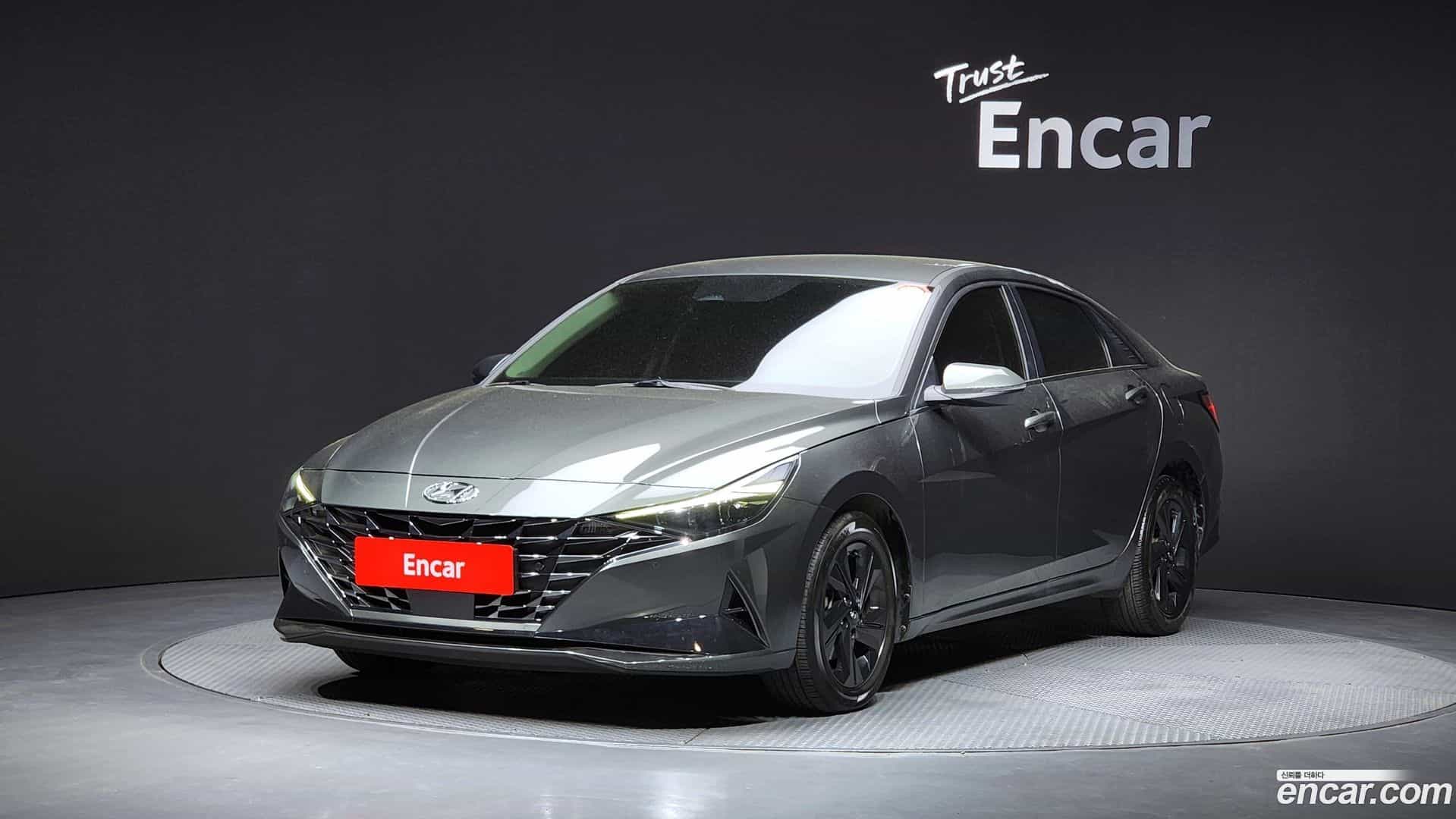 AVANTE Hyundai 2020.6-OUTER-001
