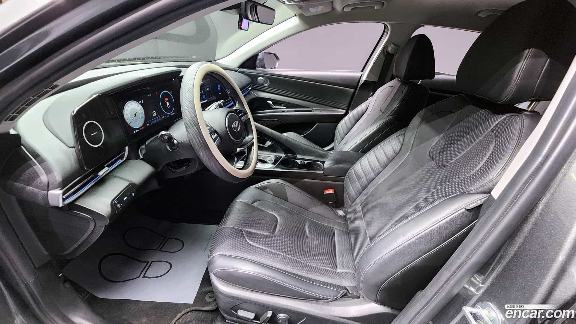 AVANTE Hyundai 2020.6-OPTION-046