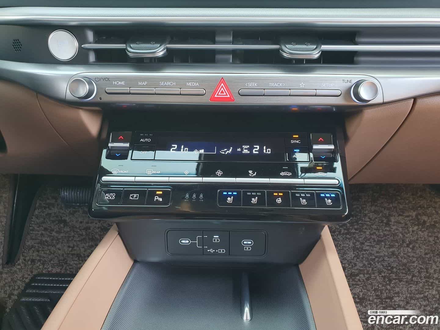 Grandeur Hyundai 2025.7-OPTION-020
