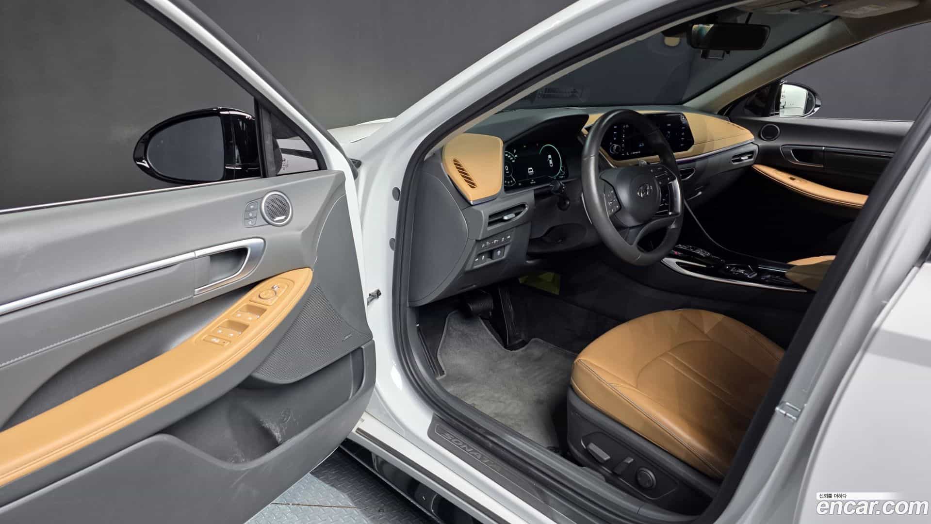 Sonata Hyundai 2021.4-INNER-010