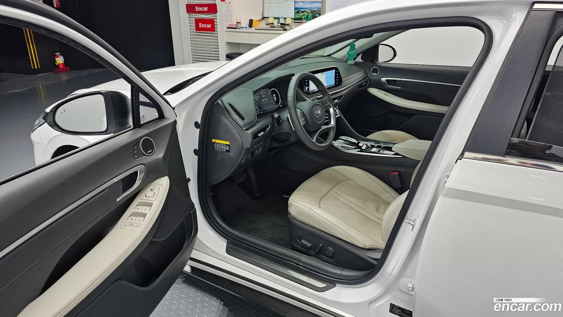 Sonata Hyundai 2019.8-INNER-010