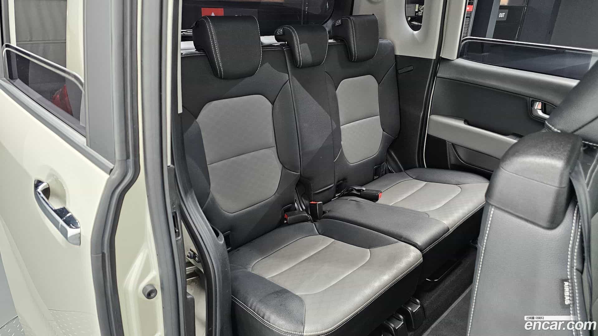 RAY Kia 2022.8-OPTION-015