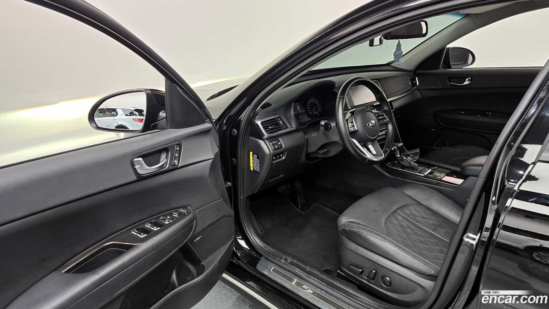 K5 Kia 2018.1-INNER-010