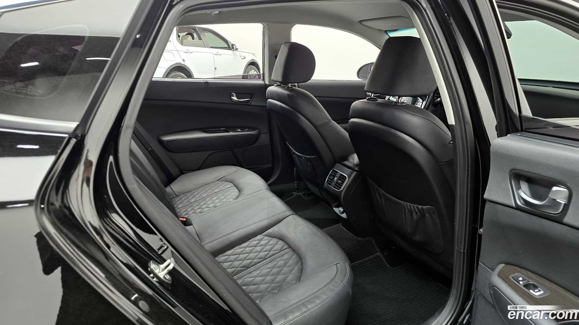 K5 Kia 2018.1-OPTION-015