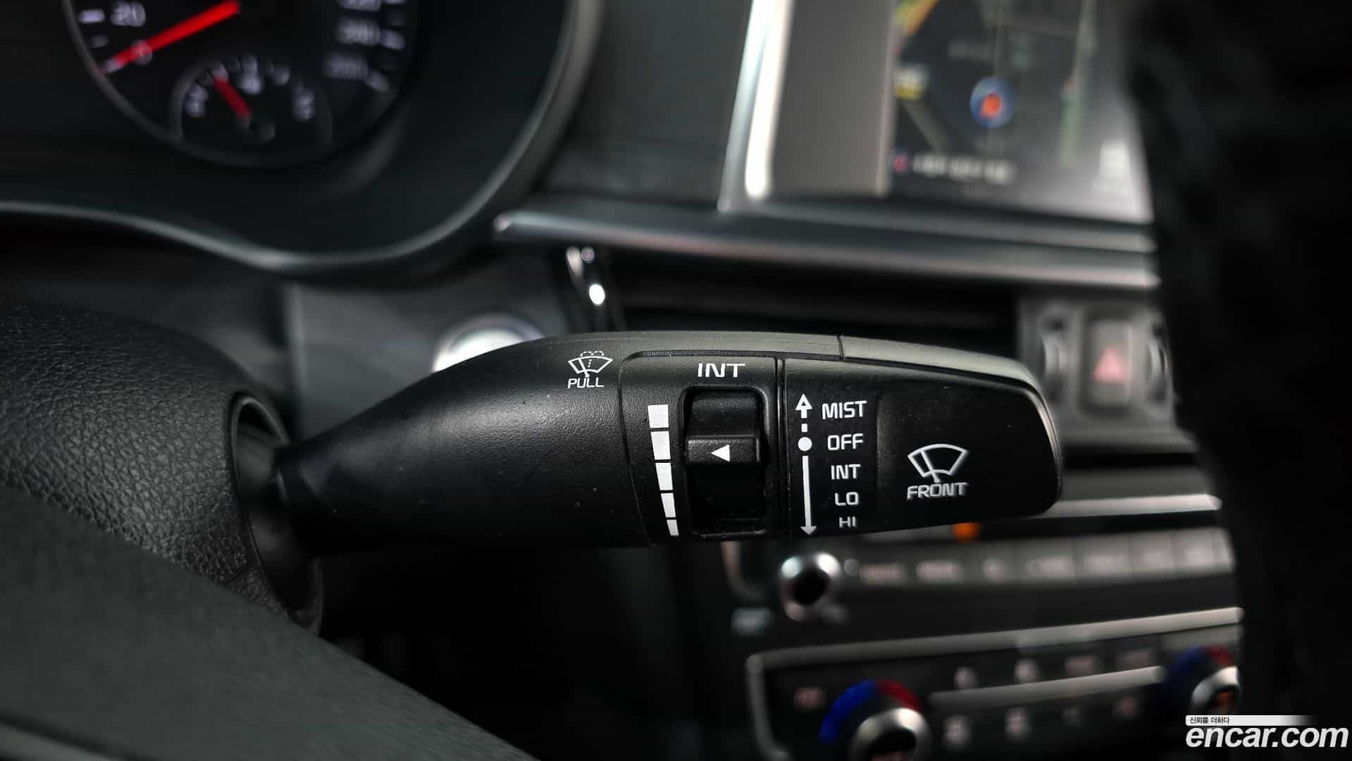 K5 Kia 2018.1-OPTION-040
