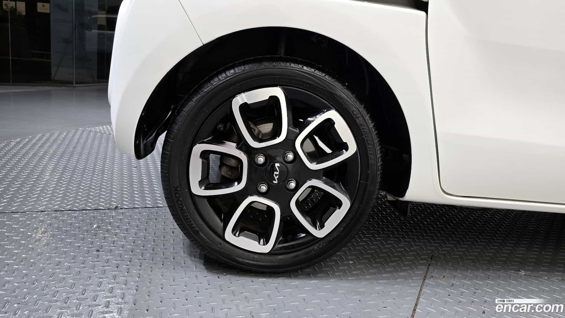 RAY Kia 2022.6-OUTER-005