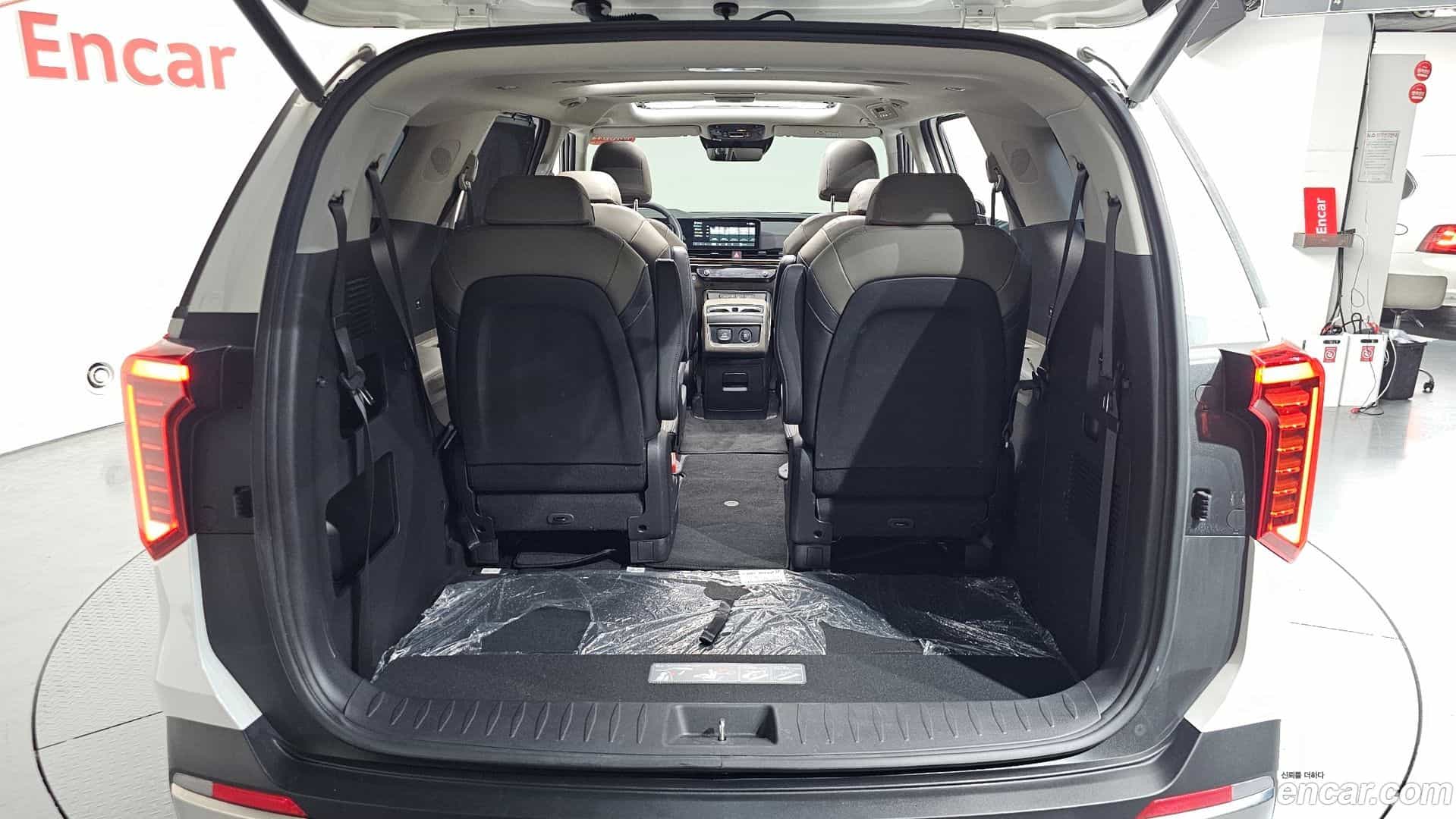 Canival Kia 2024.2-OPTION-024
