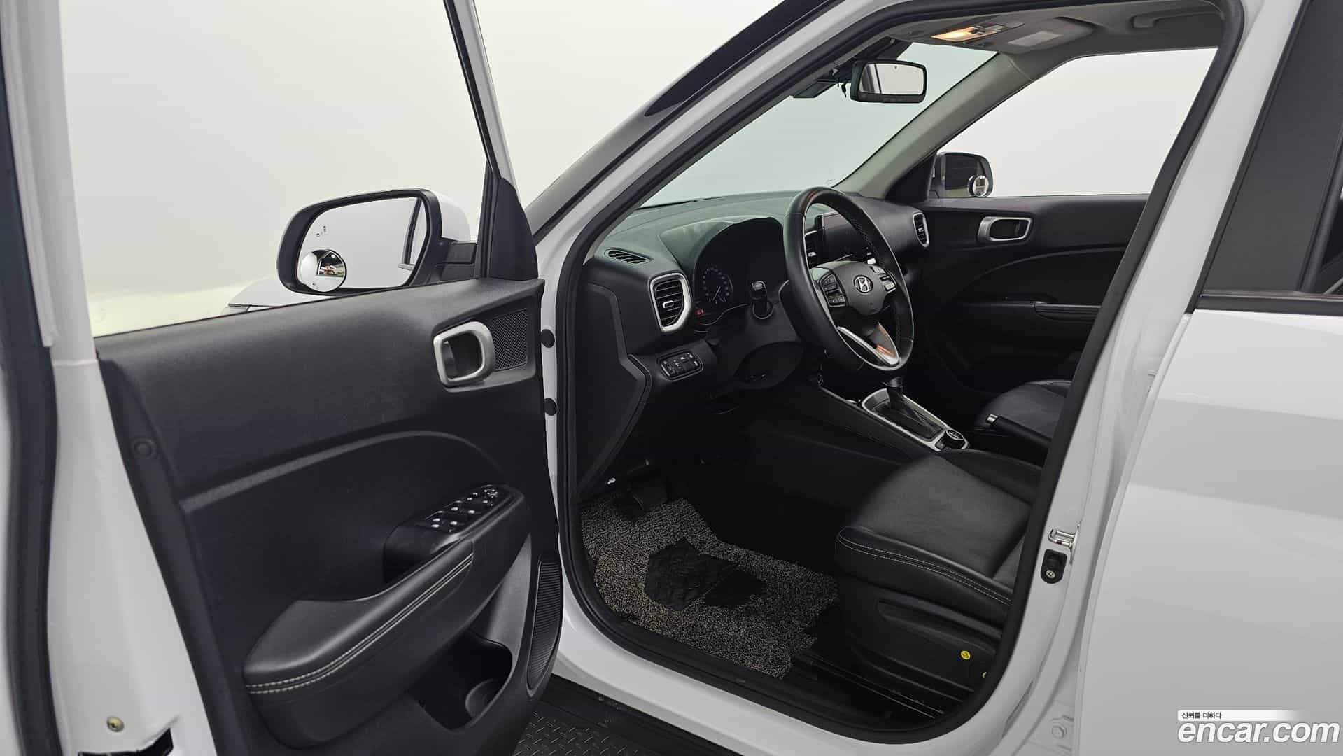 Venue Hyundai 2022.2-INNER-010