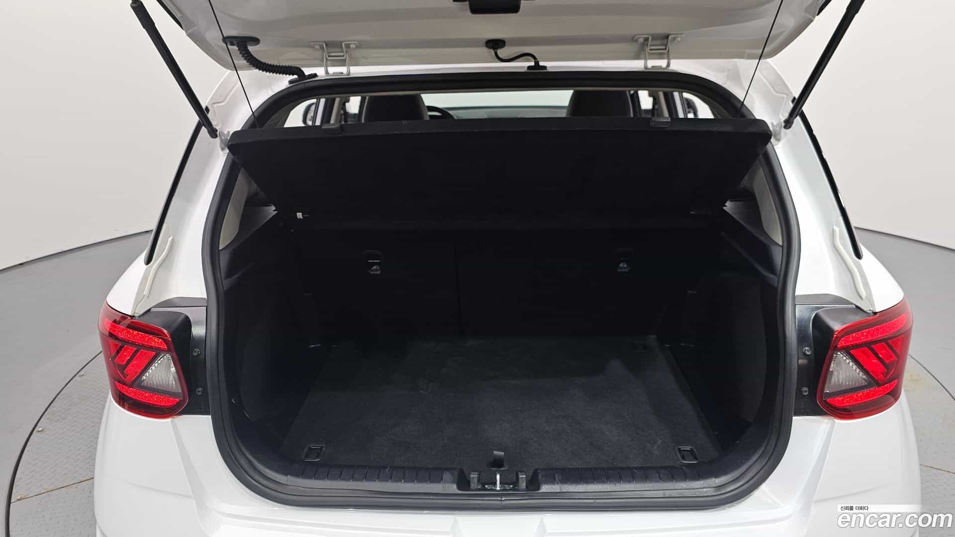 Venue Hyundai 2022.2-OPTION-024