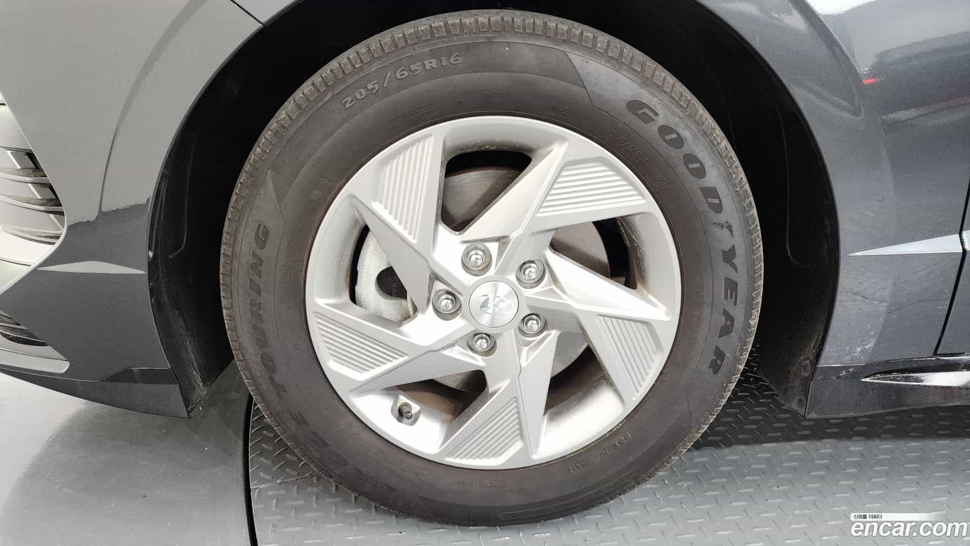 Sonata Hyundai 2023.6-OUTER-005