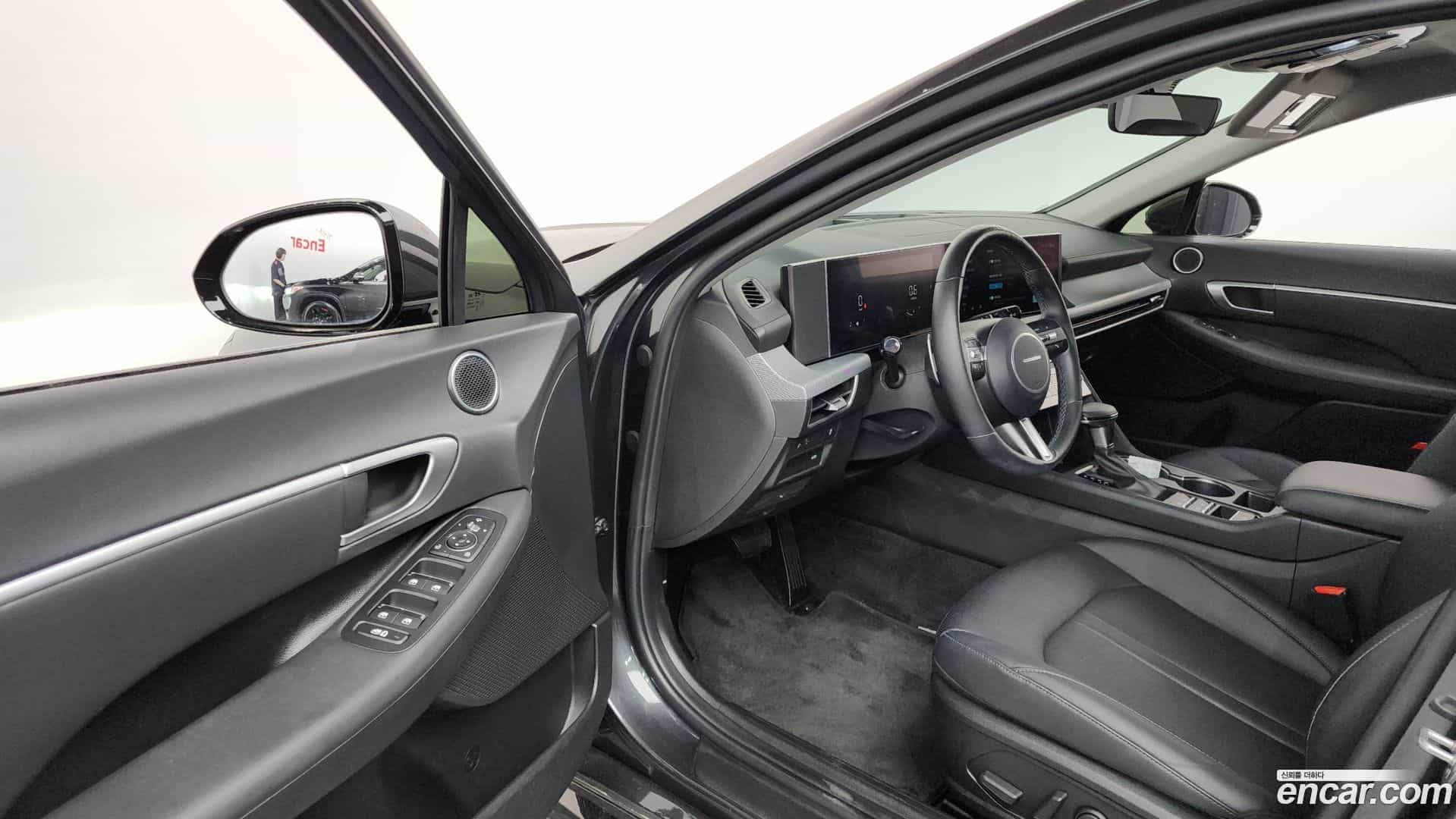 Sonata Hyundai 2023.6-INNER-010