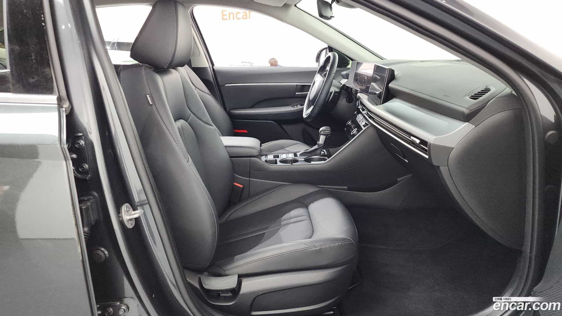 Sonata Hyundai 2023.6-INNER-036