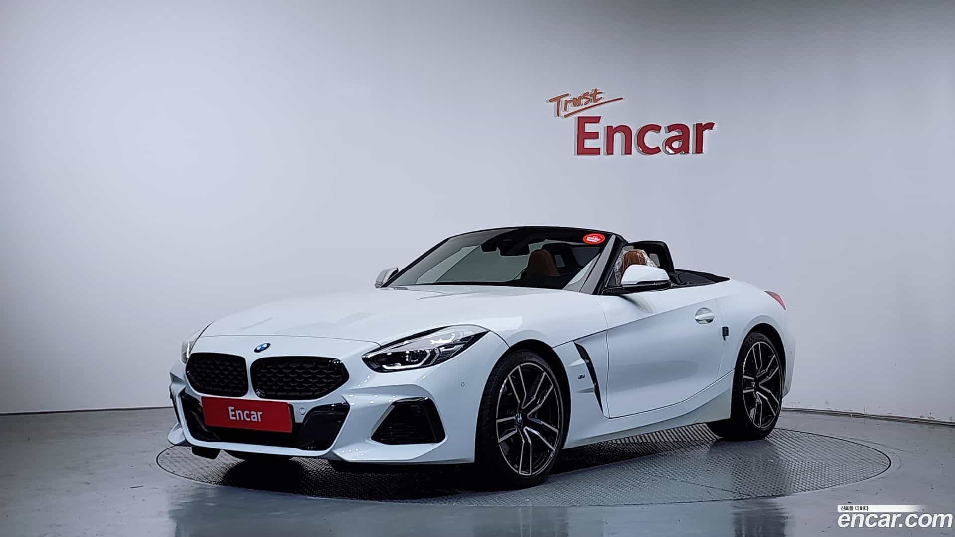 Z4 BMW 2022.7-OUTER-001