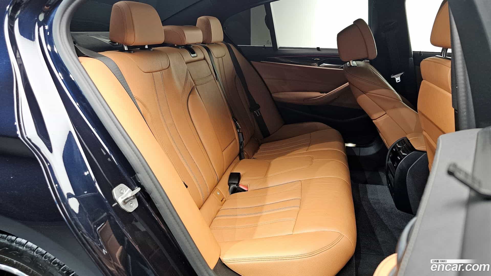 5-Series BMW 2022.4-OPTION-015