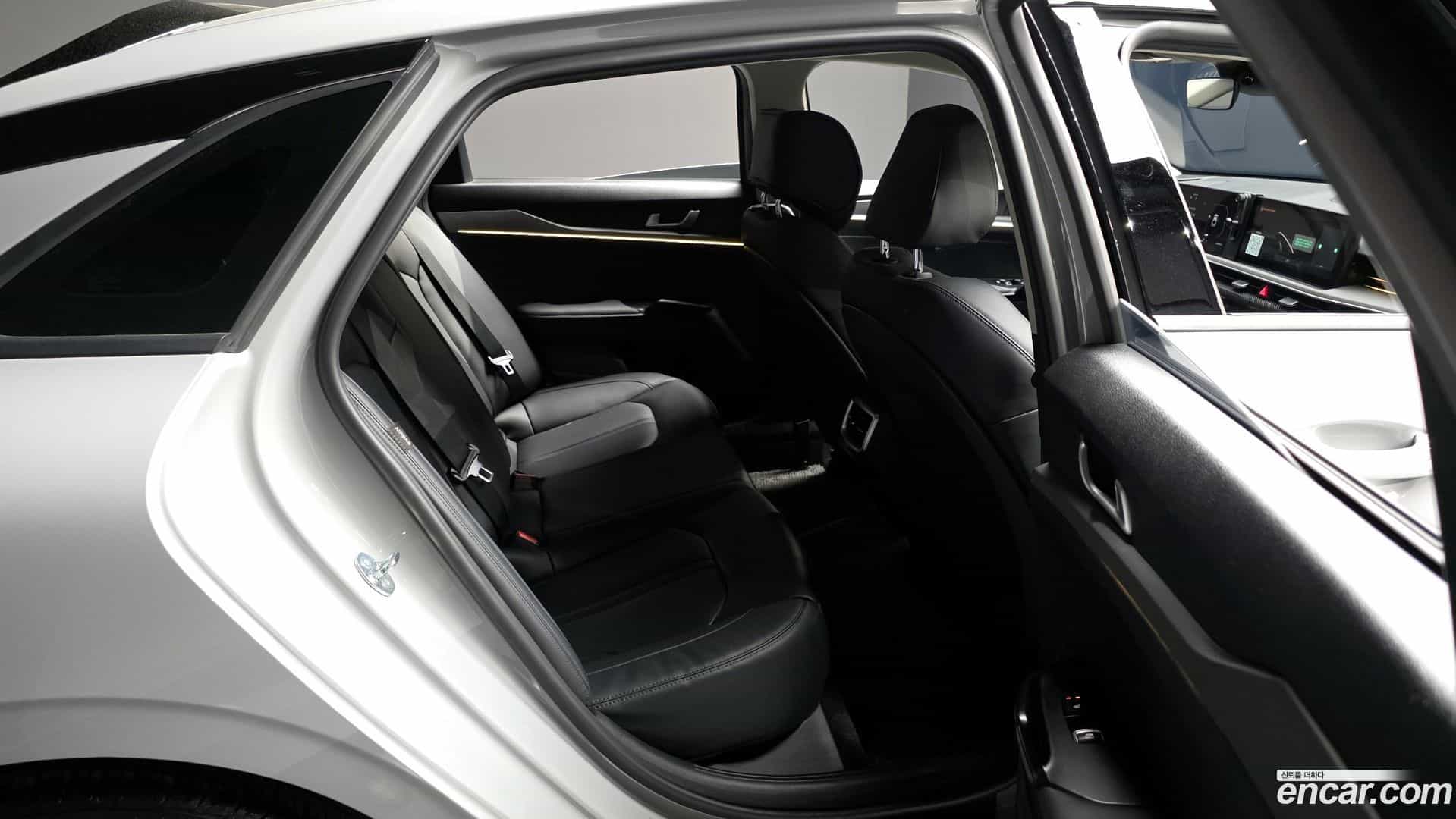 K5 Kia 2025.8-OPTION-015