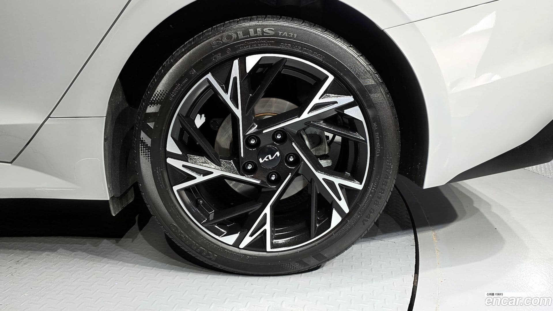 Main__Slider__Photo:K5 Kia 2025.8-20