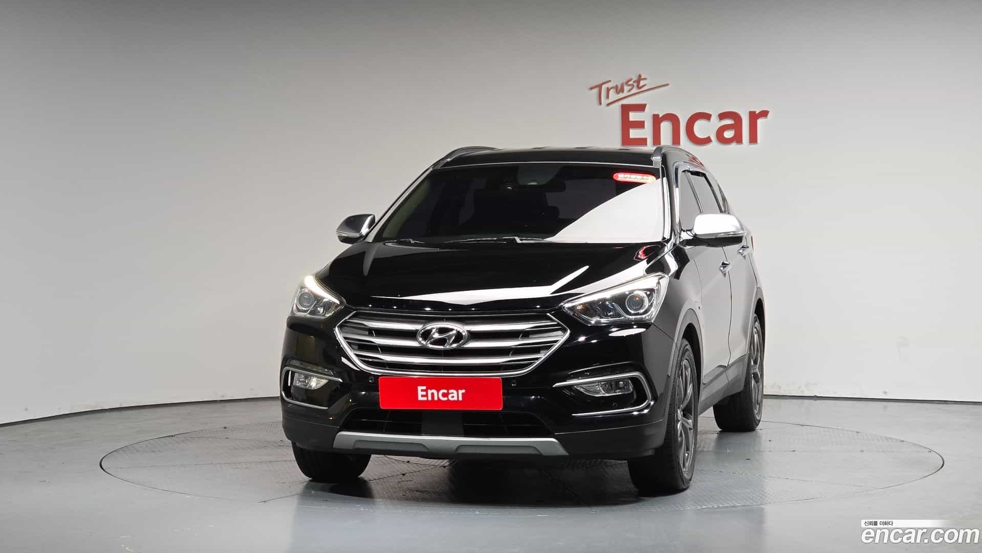 Santafe Hyundai 2016.8-OUTER-003