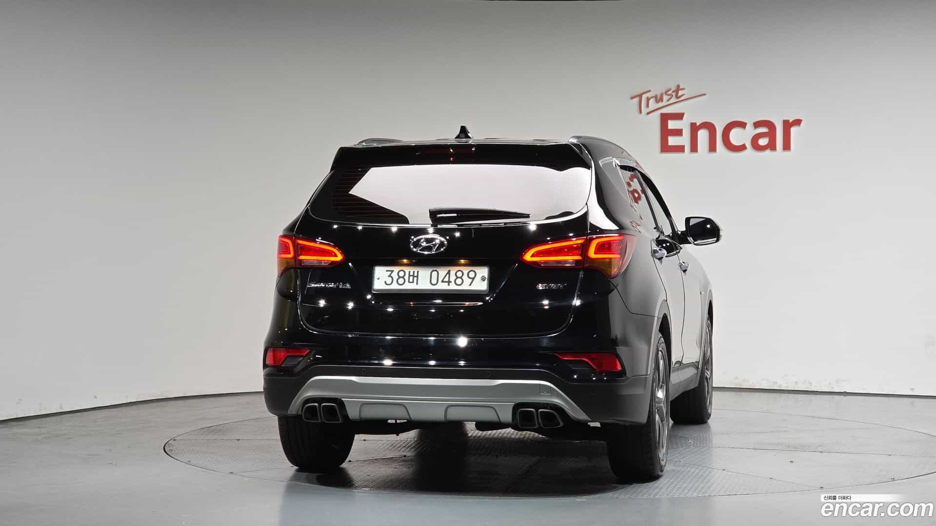 Santafe Hyundai 2016.8-OUTER-004