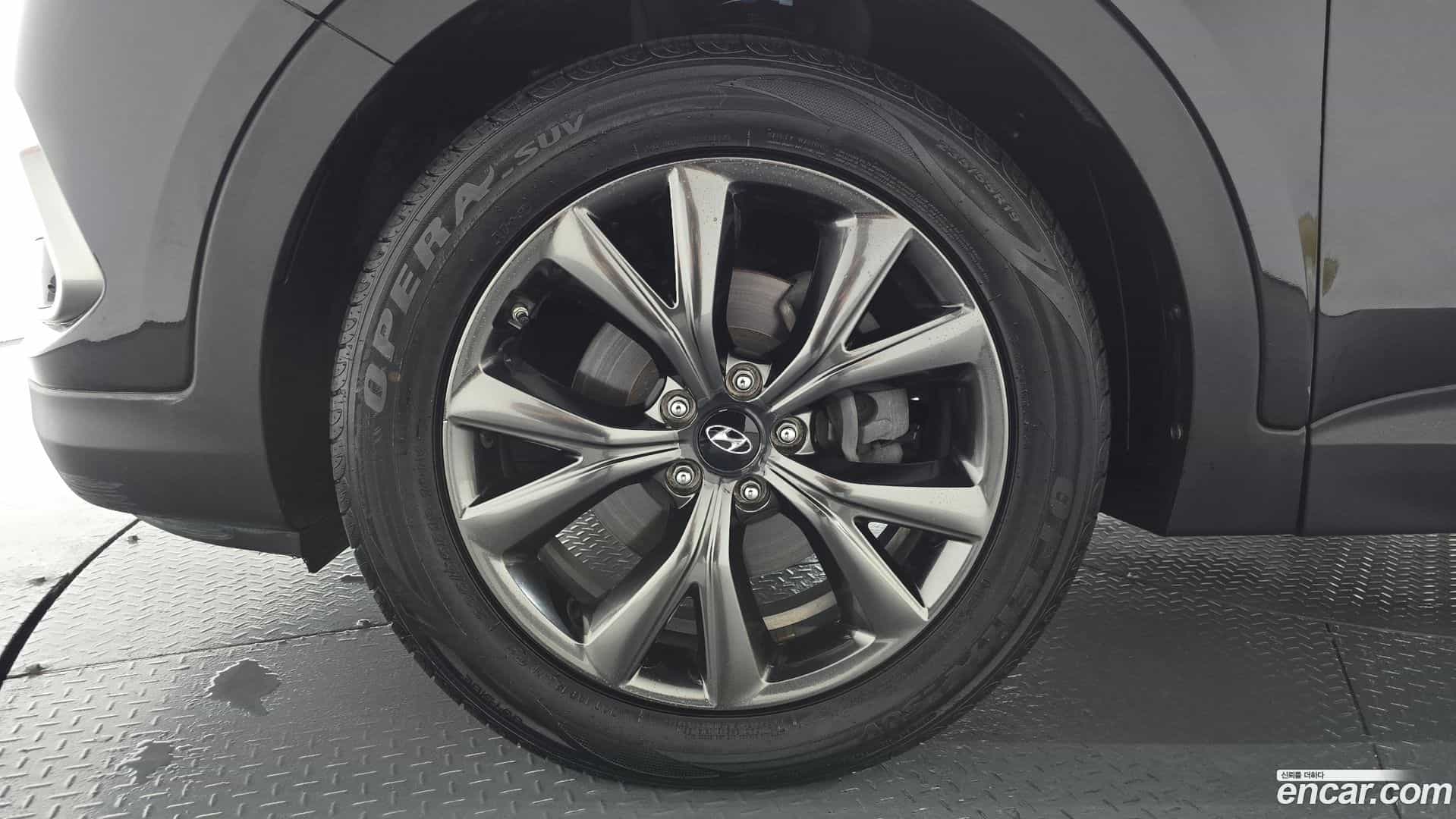 Santafe Hyundai 2016.8-OUTER-005