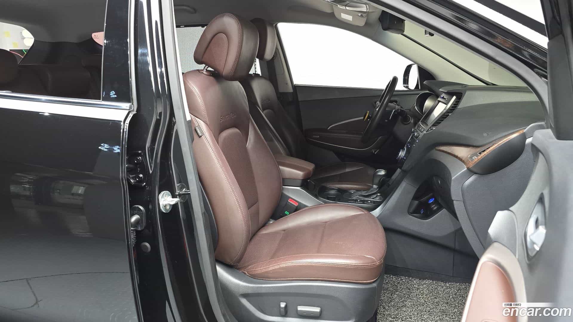 Santafe Hyundai 2016.8-OPTION-015