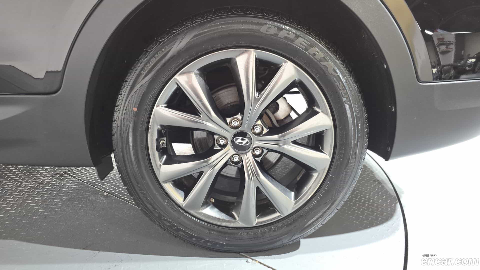 Santafe Hyundai 2016.8-OUTER-031