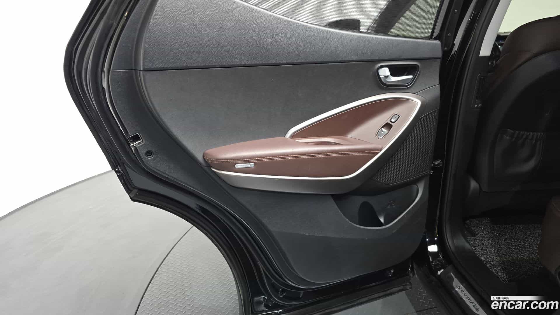 Santafe Hyundai 2016.8-INNER-035