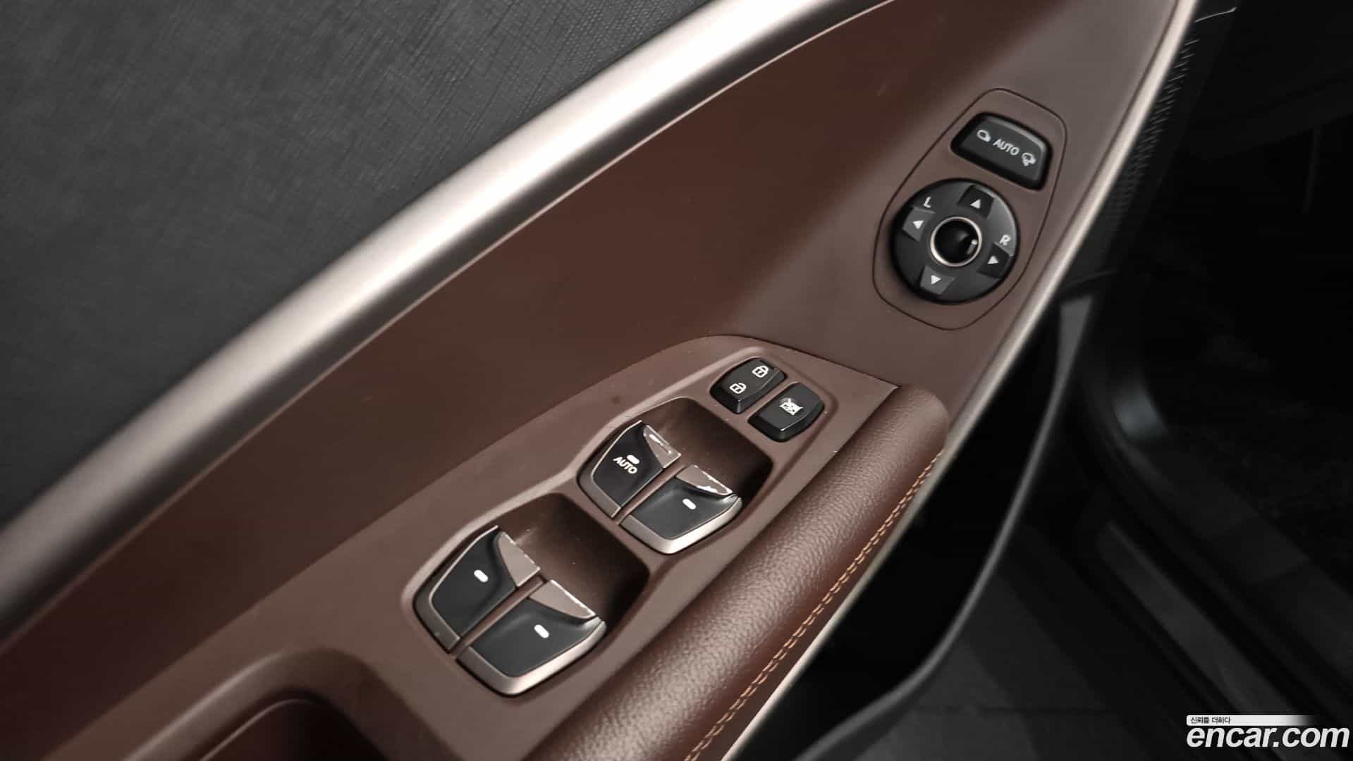 Santafe Hyundai 2016.8-OPTION-042
