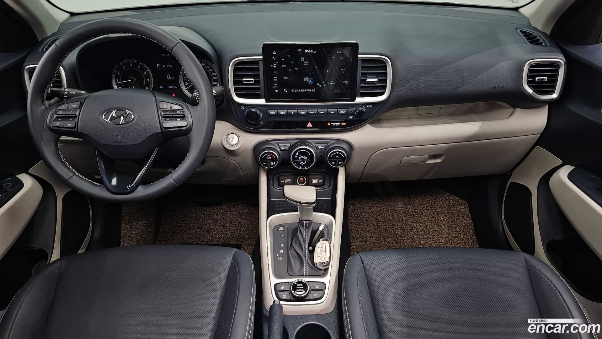 Venue Hyundai 2022.2-INNER-007