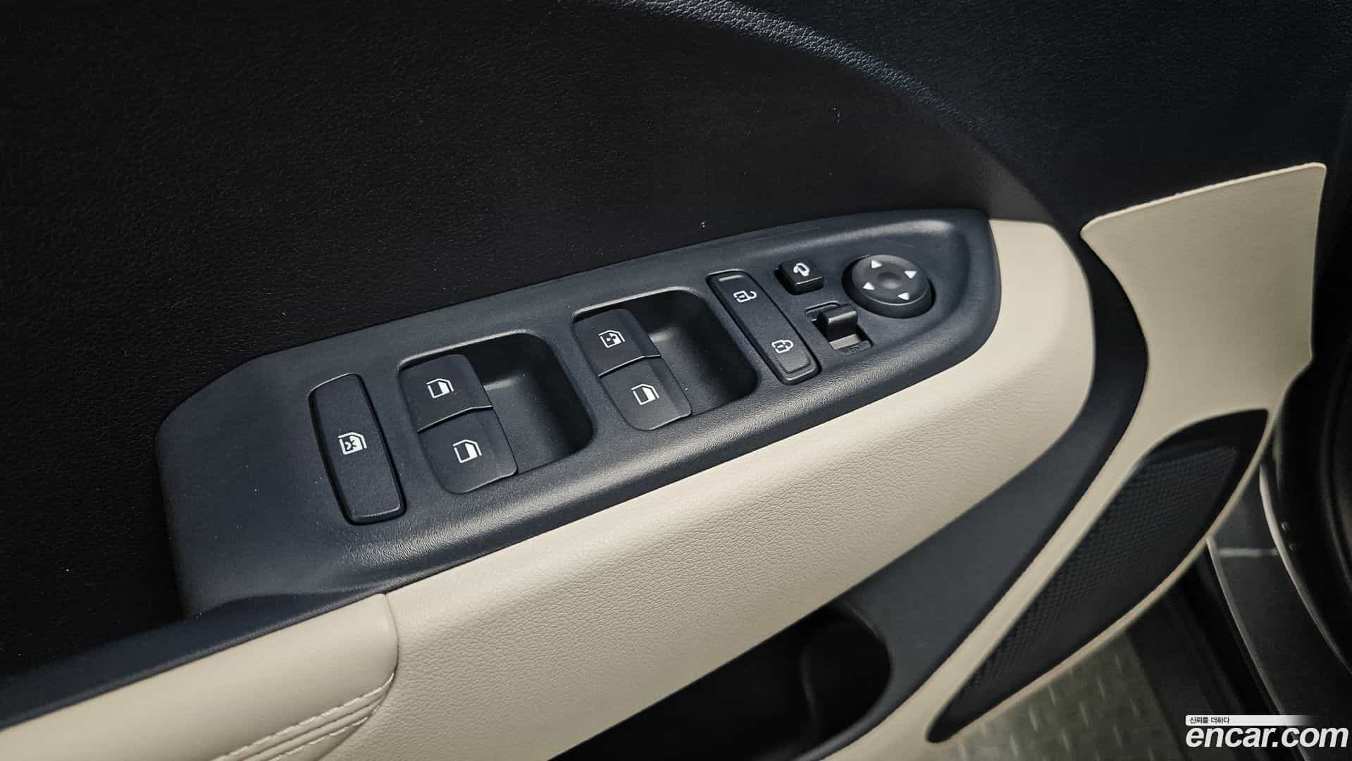 Venue Hyundai 2022.2-OPTION-021
