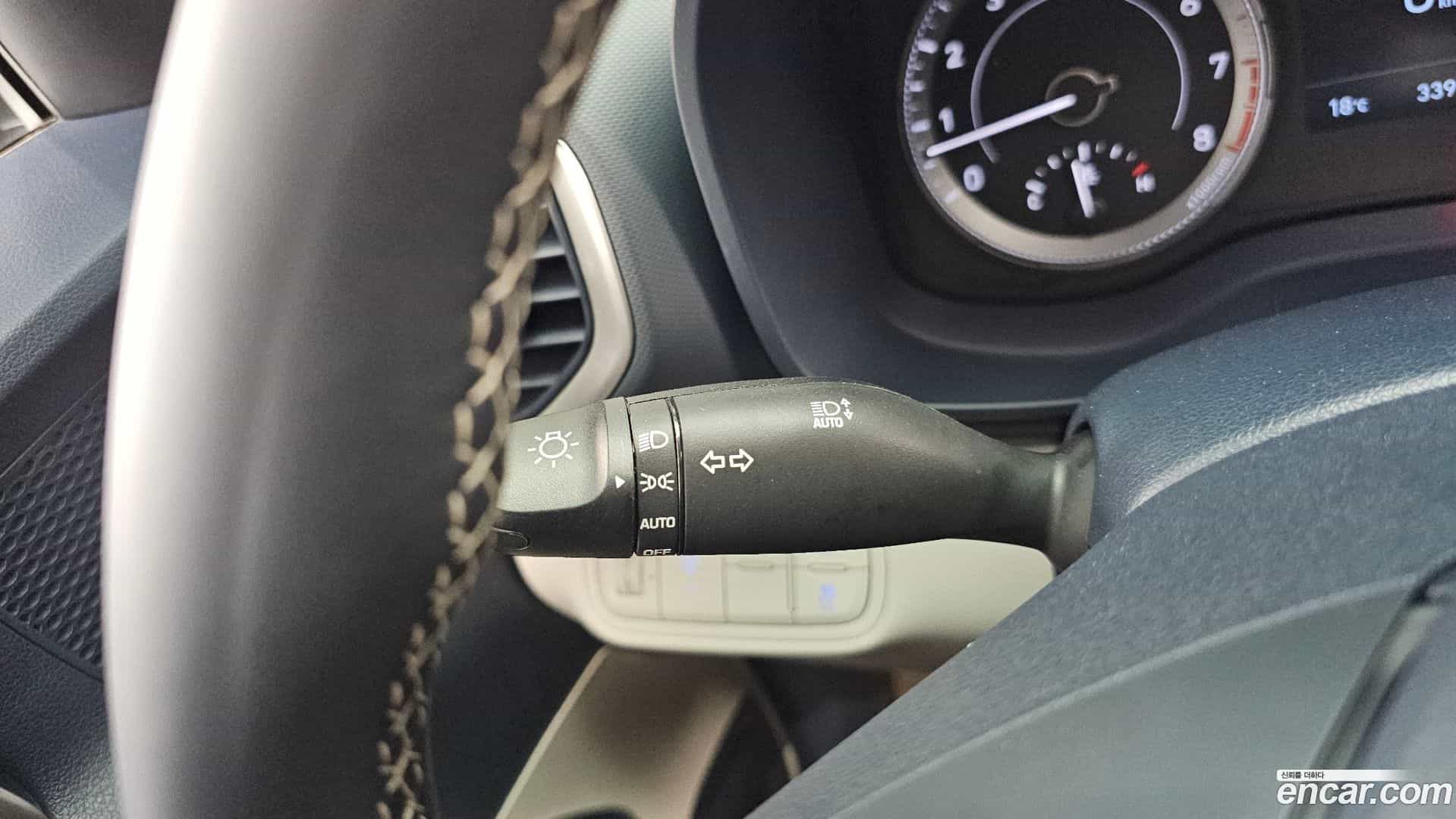 Venue Hyundai 2022.2-OPTION-041