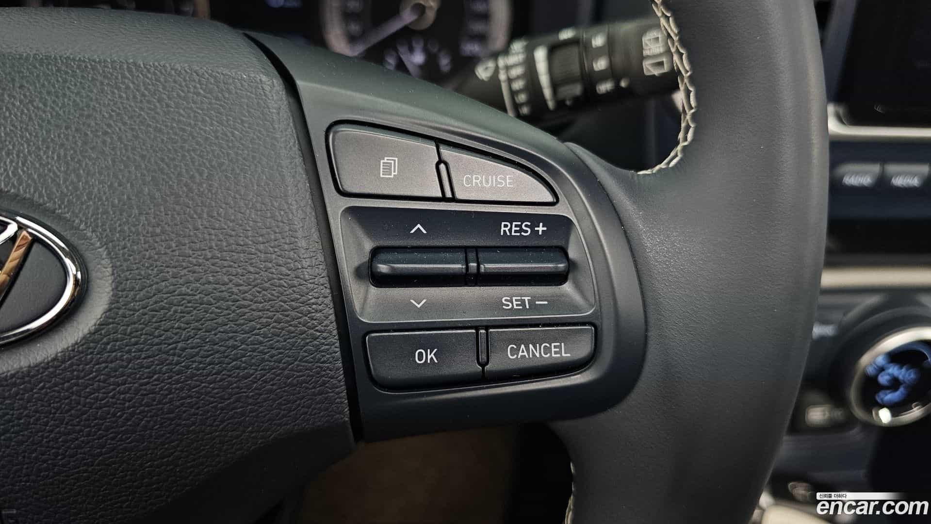Venue Hyundai 2022.2-OPTION-043