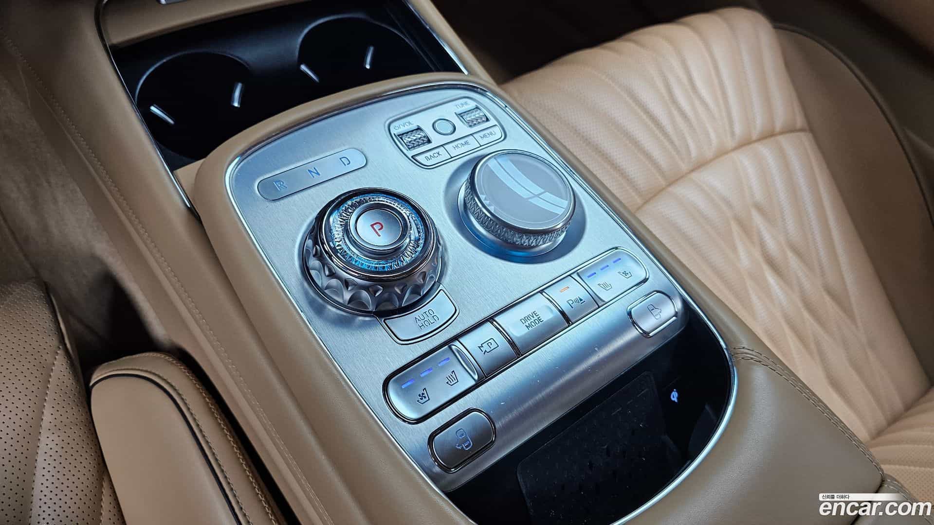 G90 Genesis 2022.1-INNER-009