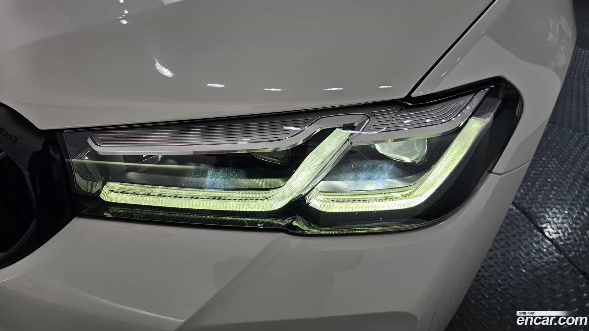 5-Series BMW 2021.0-OUTER-032