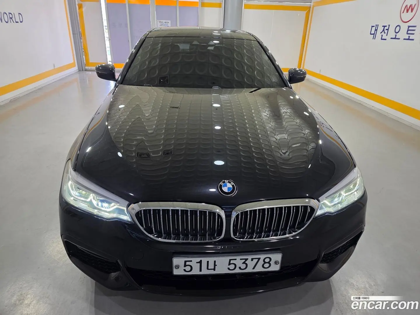 Main__Slider__Photo:5-Series BMW 2018.4-0