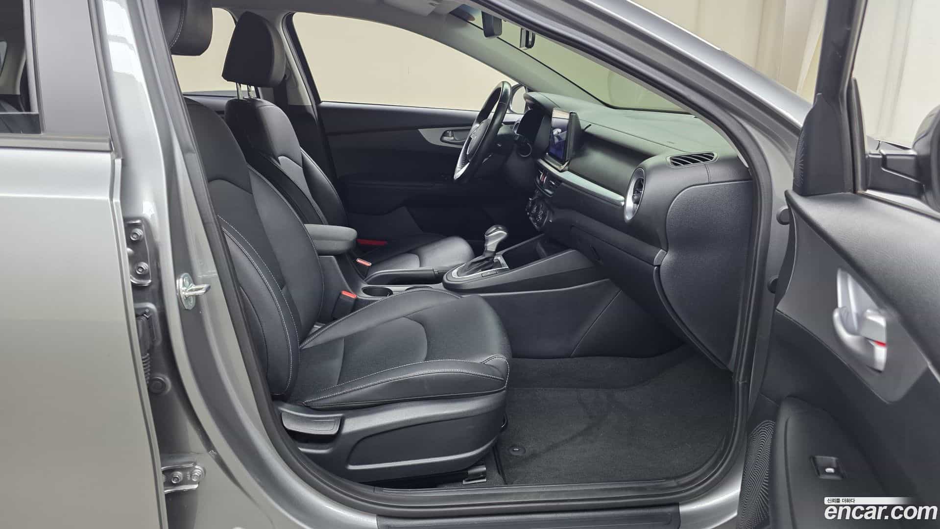 K3 Kia 2023.1-OPTION-015