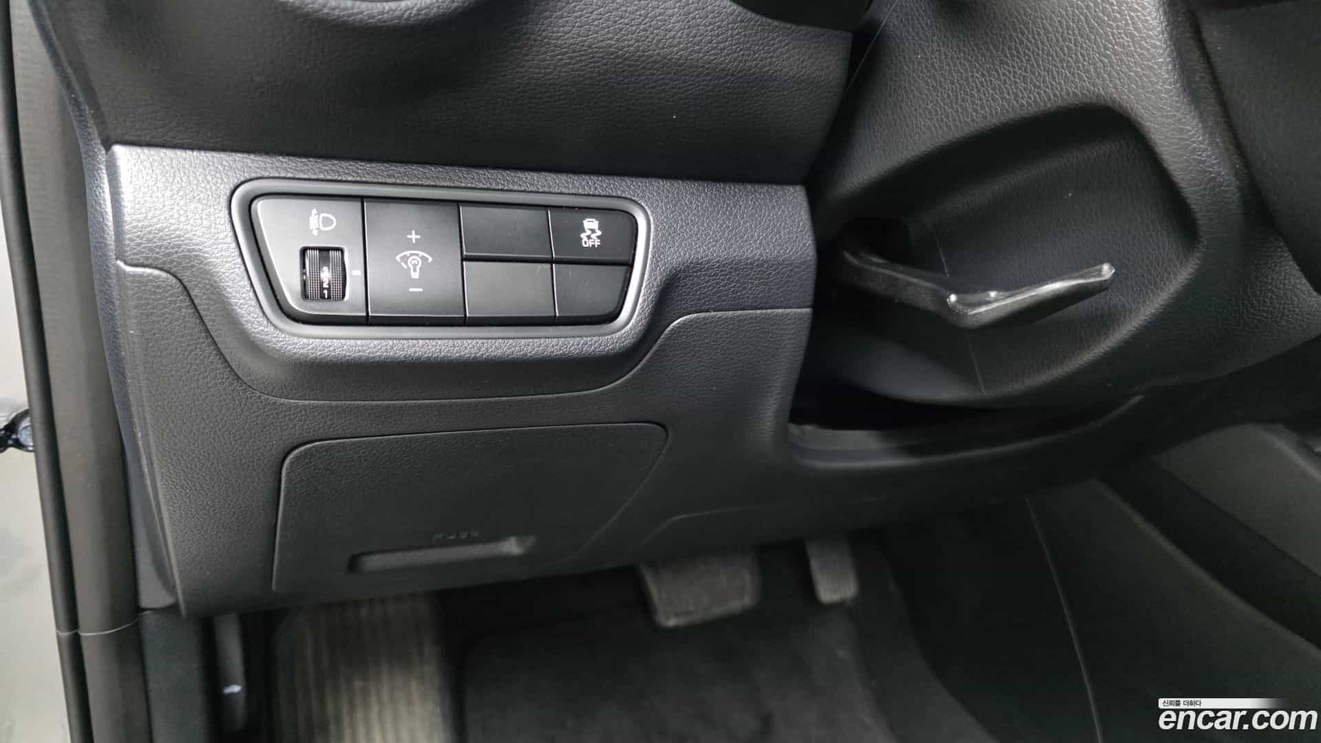 K3 Kia 2023.1-OPTION-040