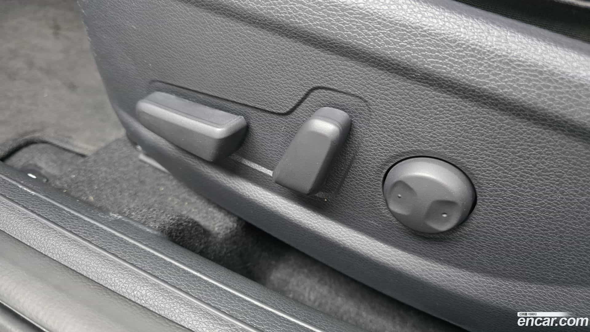 K3 Kia 2023.1-OPTION-041