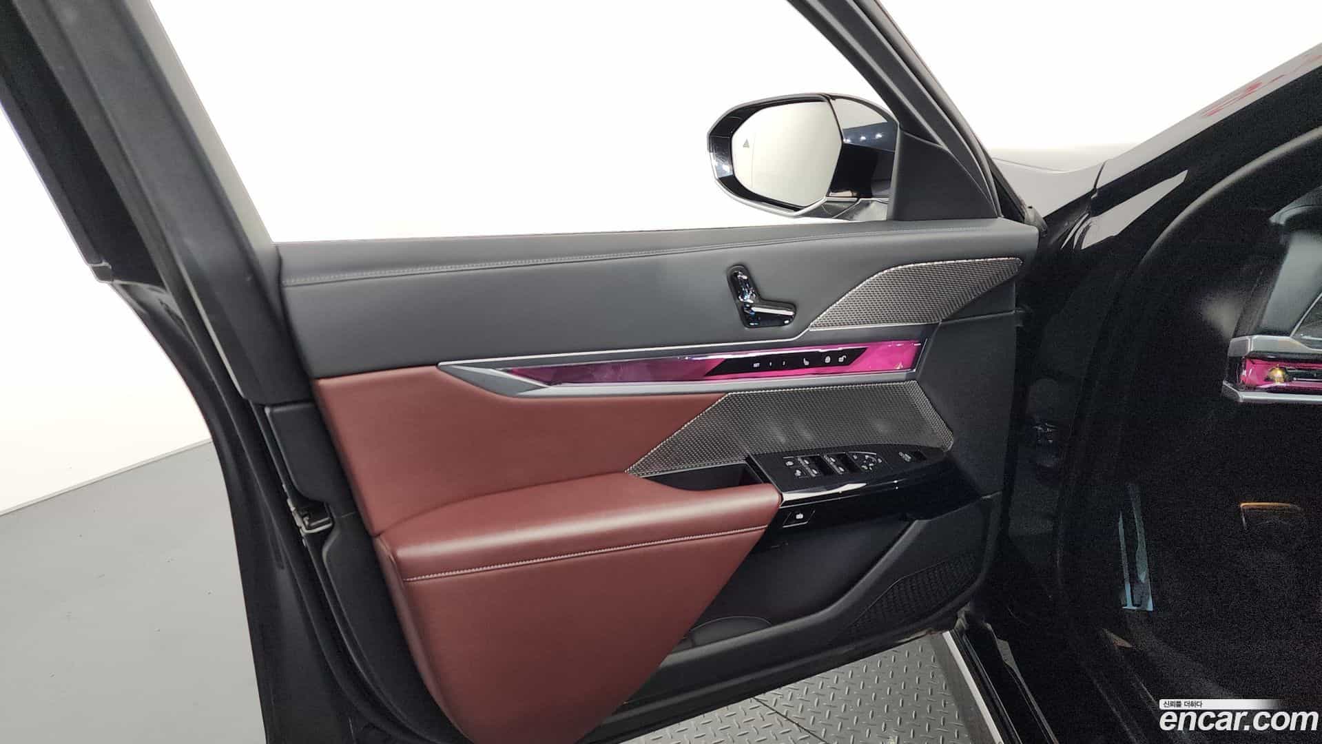 7-Series BMW 2023.3-INNER-034