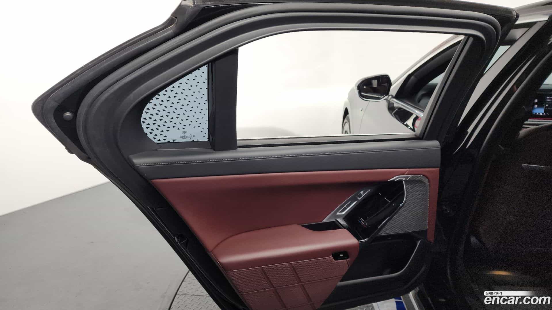 7-Series BMW 2023.3-INNER-035