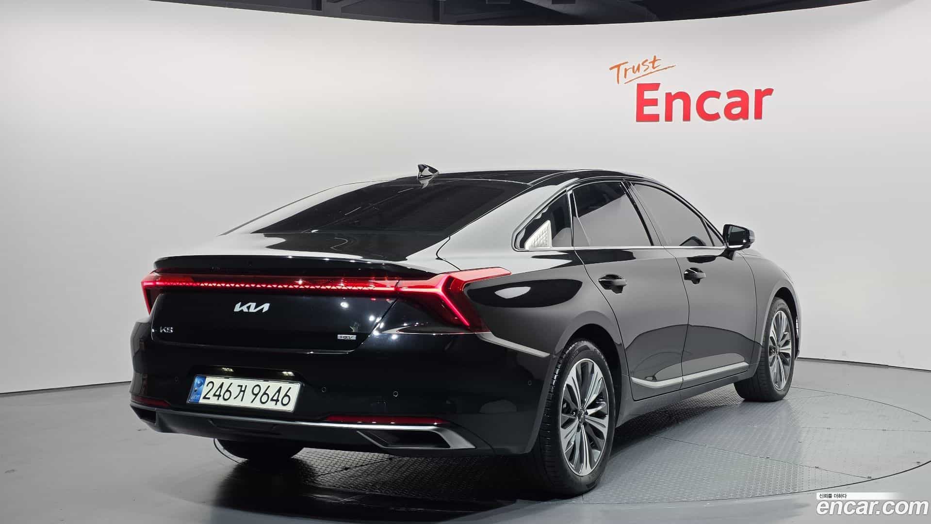 K8 Kia 2023.10-OUTER-002