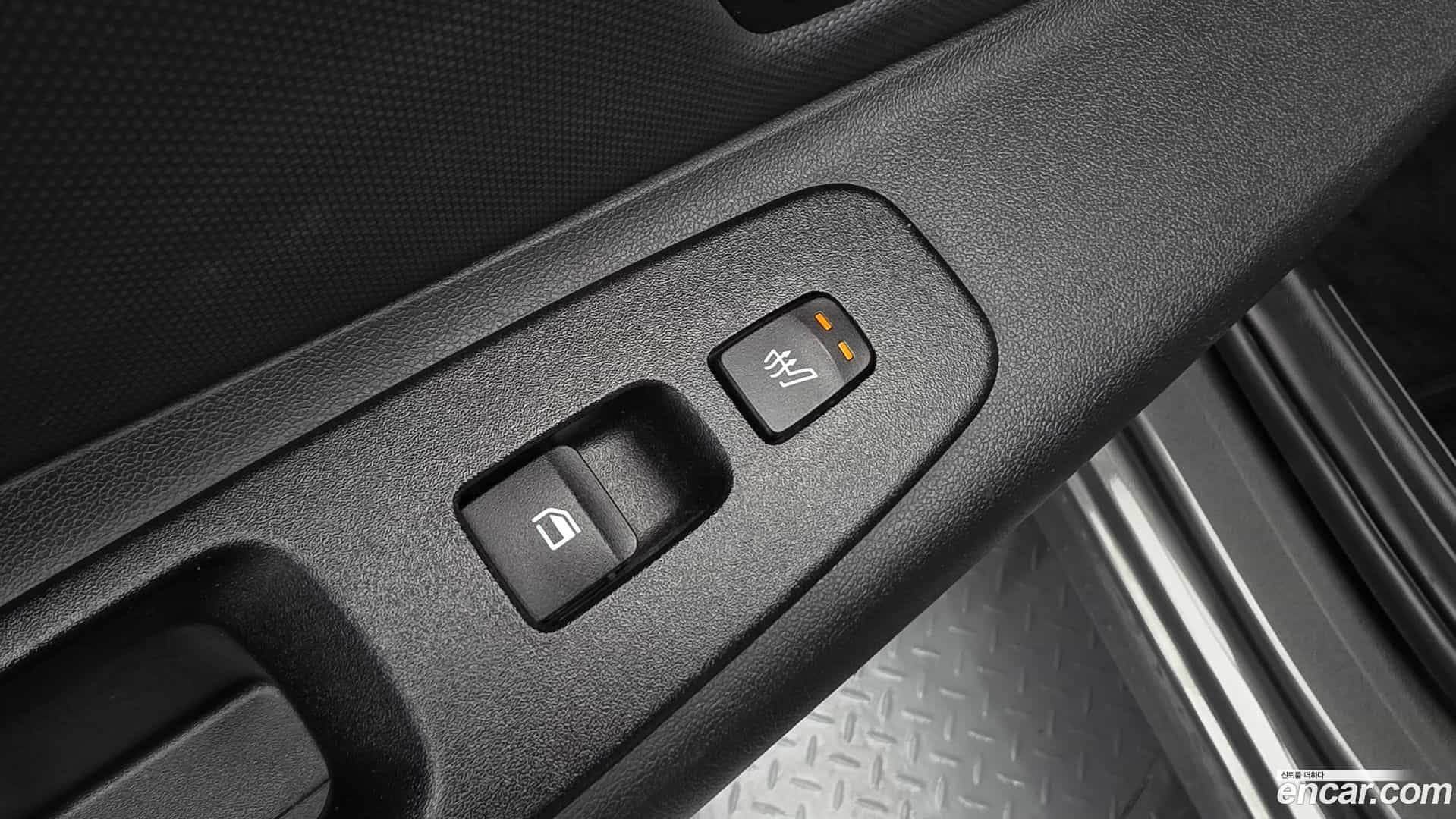 AVANTE Hyundai 2020.6-OPTION-023