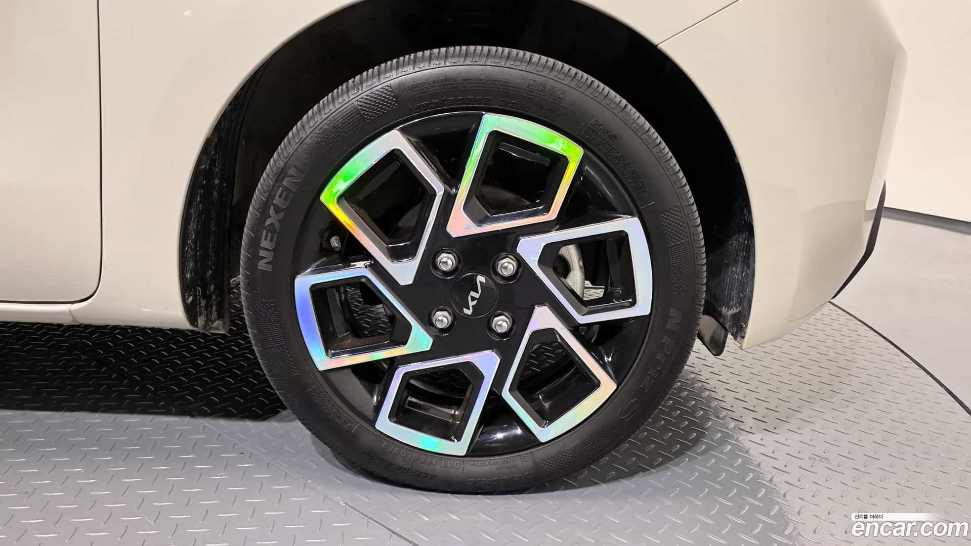 RAY Kia 2025.0-OUTER-031