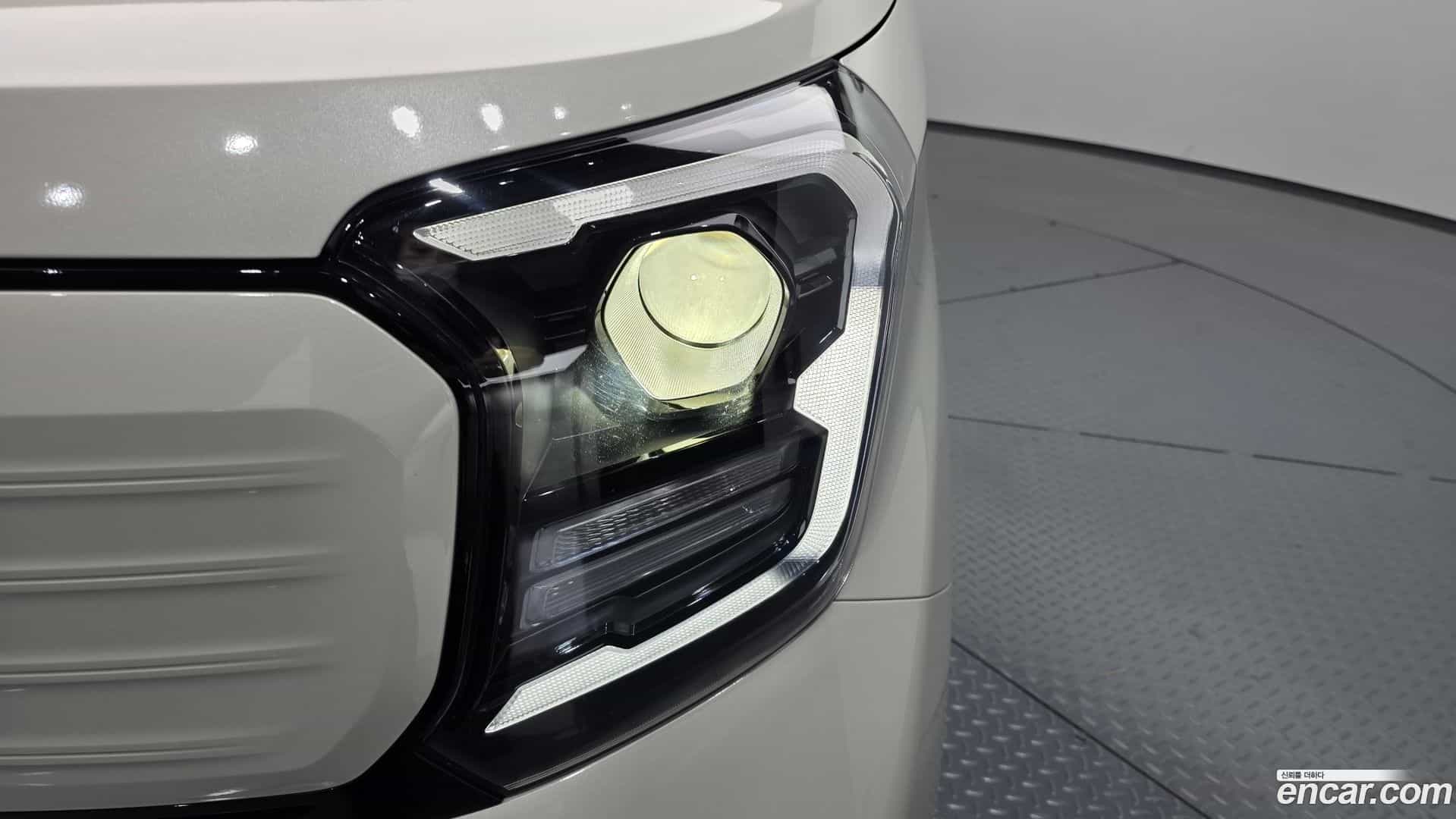 RAY Kia 2025.0-OUTER-032